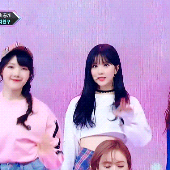 [여자친구] 주문한 와칸다 여권 케이스가 도착해서 은하 | 인스티즈