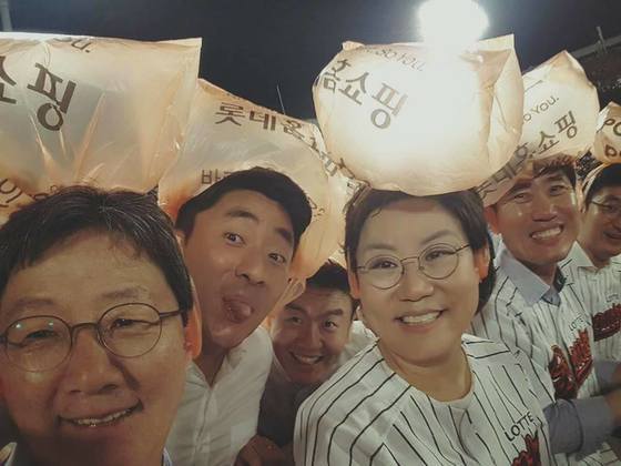 안보위기에 대통령이 한가롭게 뭐하냐던 인간들 | 인스티즈