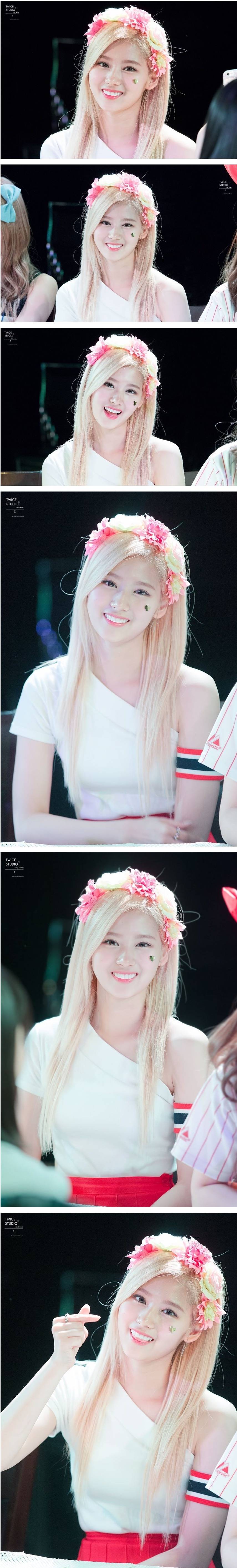 화관 쓴 사나 | 인스티즈