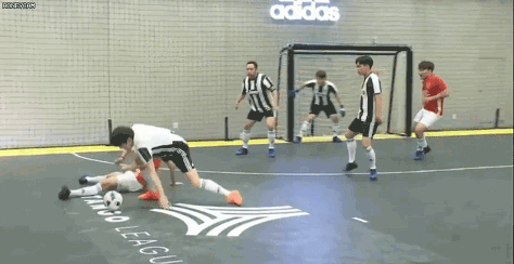 감스트 vs 장현수 | 인스티즈