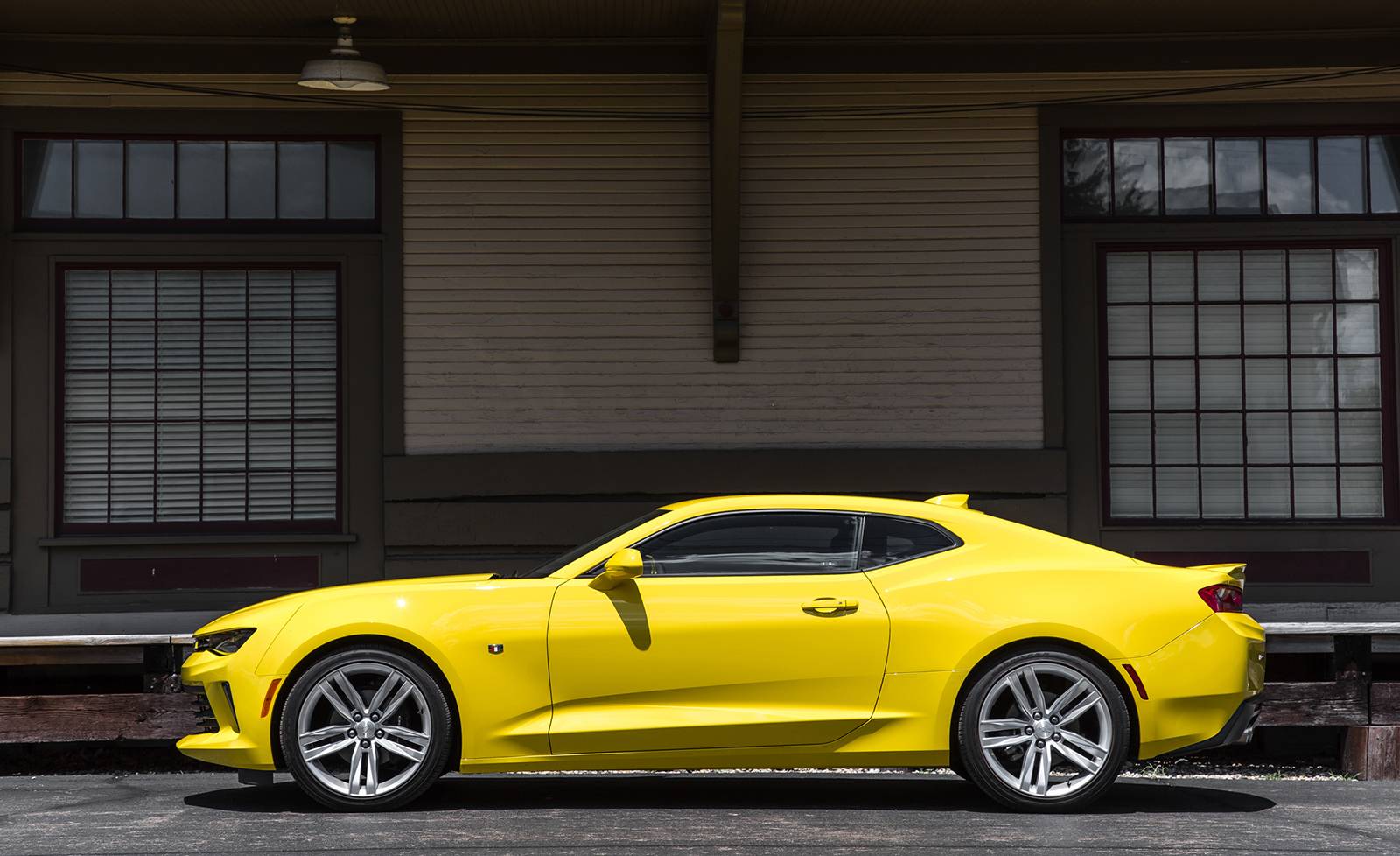 쉐보레 카마로 | 인스티즈