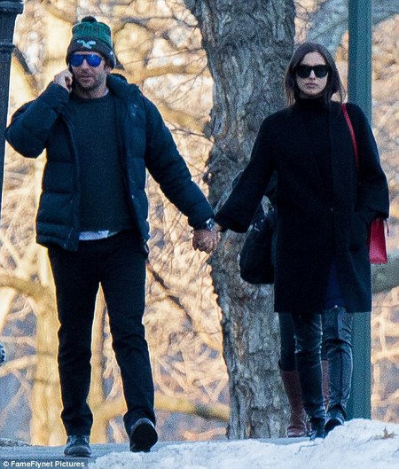 보란듯 꽁냥거리는 브래들리 쿠퍼+이리나 샤크 | 인스티즈