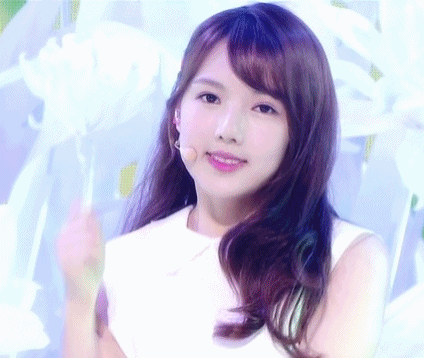 포카 교환하고 싶어서 여자친구 예린 | 인스티즈