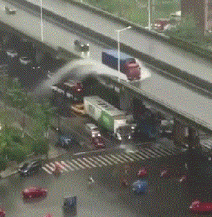 고가도로의 폭포.gif | 인스티즈