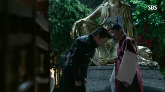 [육룡이나르샤] 극초반부터 시청자들을 멘붕에 빠뜨린 주인공의 아역시절 | 인스티즈