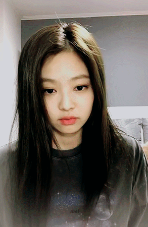 무서운걸 본 제니.gif | 인스티즈