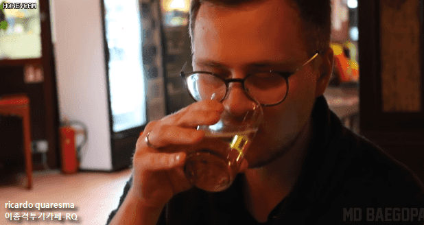 독일에있는 한국식당에서 한국맥주를 마셔본 독일사람들.gif | 인스티즈