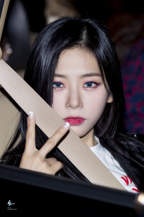 얼굴에 우아함 귀여움 섹시함 다있음 | 인스티즈