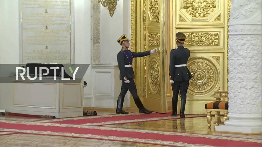 문재인 대통령 러시아 국빈방문 공식 환영식.jpg | 인스티즈