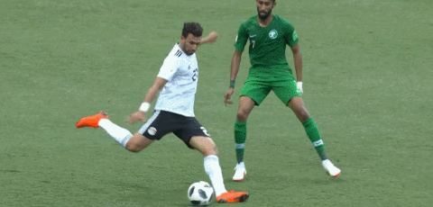 살라의 버리는 패스.. 하지만 기회 날리는 트레제게 .GIF | 인스티즈