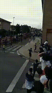 소 피하는 남자ㄷㄷ | 인스티즈