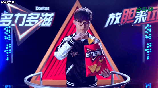 페이커 중국CF.GIF | 인스티즈