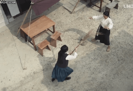 김소혜 피튀기는 액션신 | 인스티즈