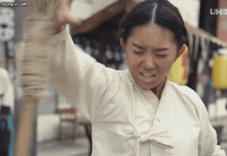 김소혜 피튀기는 액션신 | 인스티즈