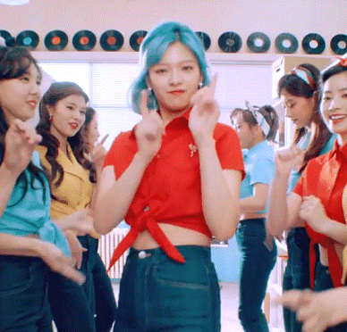 아원츄백 mv 윾 | 인스티즈