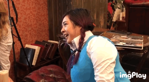 일본 BL 카페를 방문하고 영혼을 잃은 유튜버(BL주의) | 인스티즈