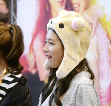 곰에서 여신으로 변신.....gif | 인스티즈