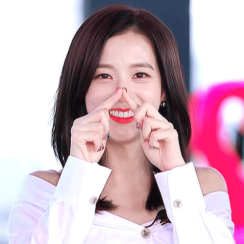 오프숄더입은 블랙핑크 지수.jpgif | 인스티즈