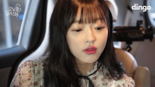 오마이걸 유아&효정.gif | 인스티즈