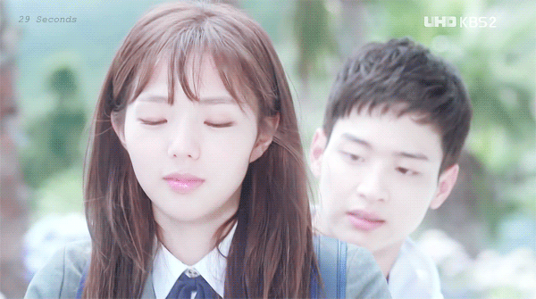 일본을 본받아서 쓰레기를 치우는건가요?.jpg | 인스티즈