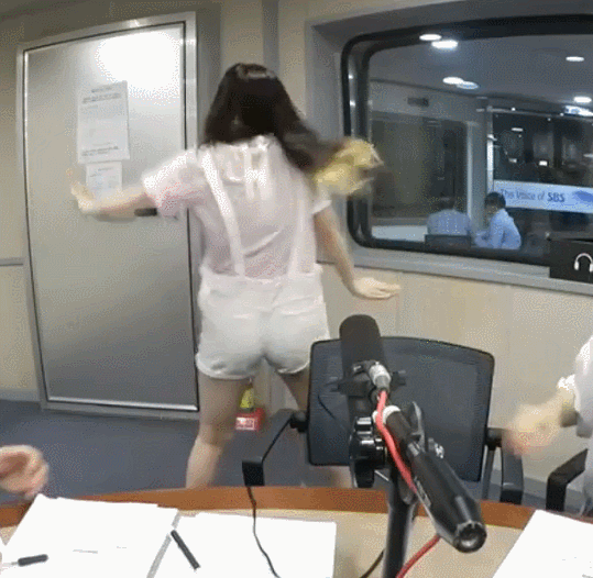 스터리지 따라하는 다현 | 인스티즈