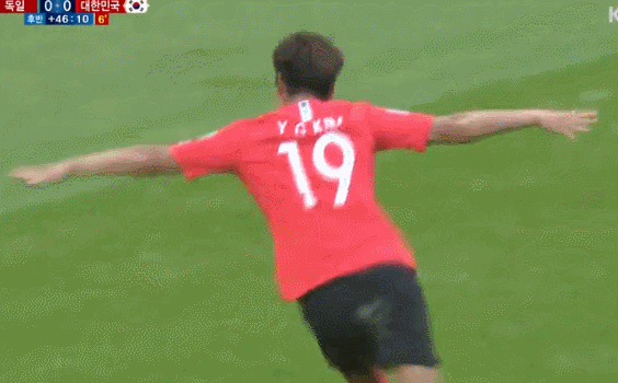 영화였어도 작위적이라고 욕먹을 원테이크샷.gif | 인스티즈