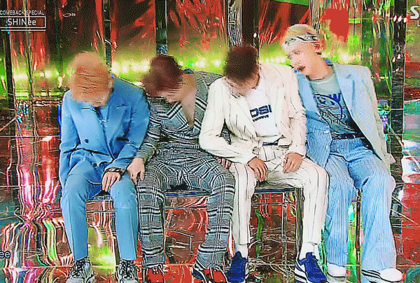 샤이니 태민이 무대 위에서 민호한테 심쿵했다는 순간.jpgif | 인스티즈