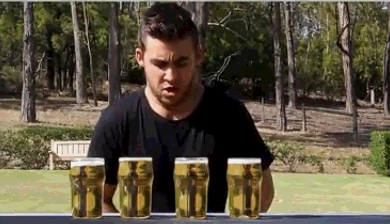 맥주 4잔 연속 마시는 사람 ㄷㄷㄷ | 인스티즈