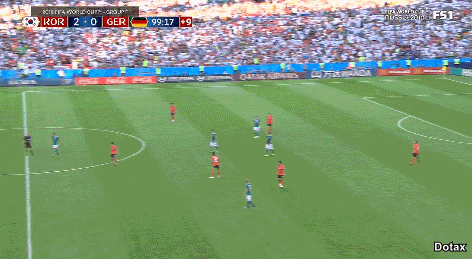 99분동안 미친듯이 뛰고 힘풀려서 주저앉는 모습 | 인스티즈