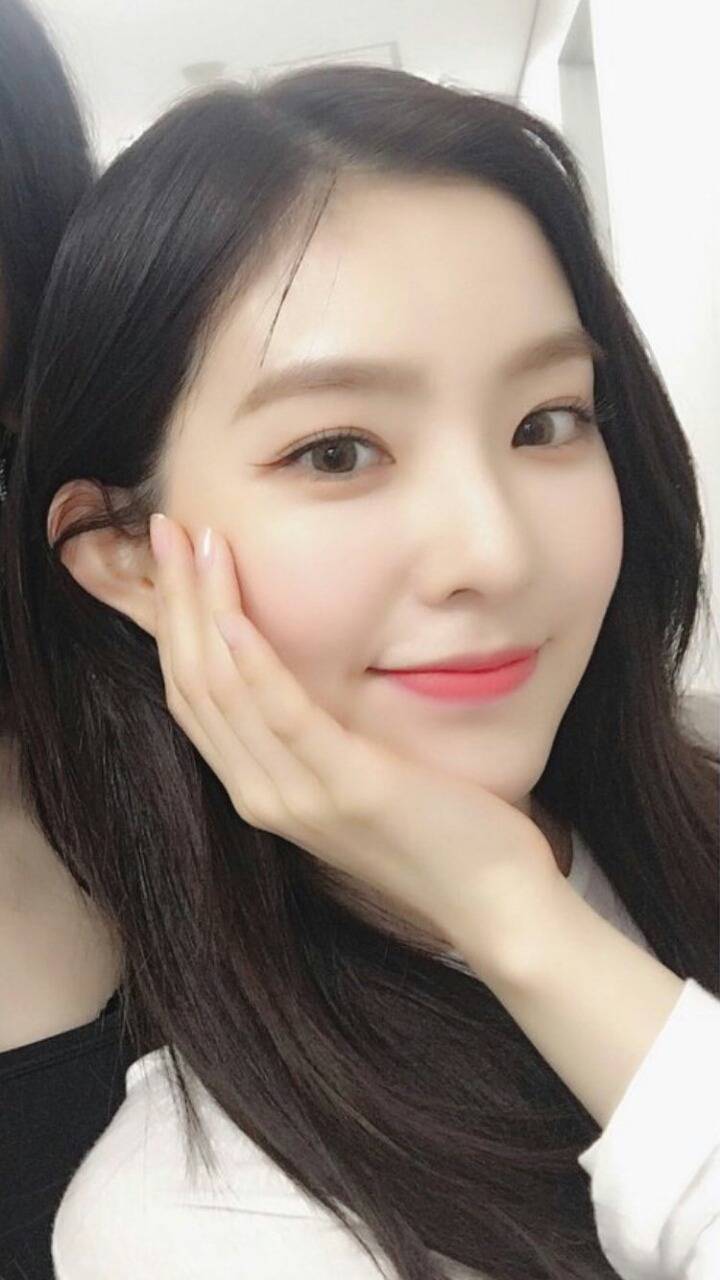 ì…€ì¹´ ëª» ì°ëŠ” ê±¸ë¡œ ìœ ëª…í•œ ì•„ì´ë¦° | ì¸ìŠ¤í‹°ì¦ˆ