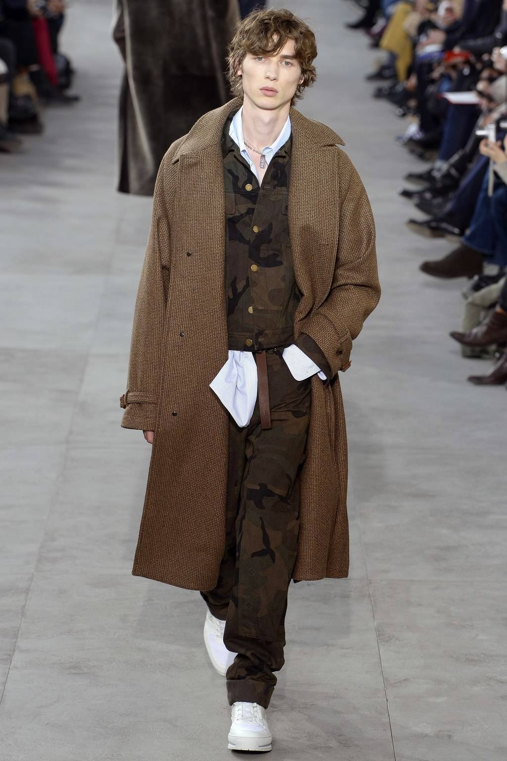 [루이비통] Louis Vuitton 2017.18 F/W 남성복 컬렉션 (ft. 슈프림) | 인스티즈