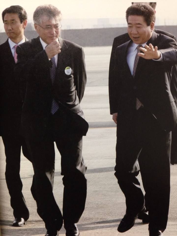 문재인 대통령이 꿈에서 여러번 봤다는 사람..gif | 인스티즈