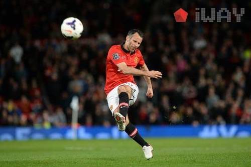 왼발하면 가장 먼저 생각나는 선수는? | 인스티즈