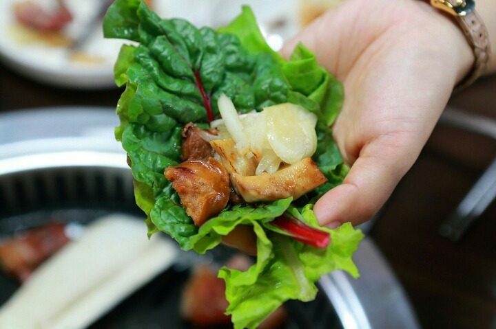 삼겹살먹을때 전자vs후자 | 인스티즈