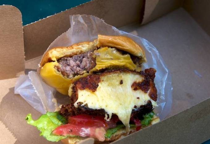 한국사람들에게 호불호가 명확히 갈리는 미국식 햄버거 2가지.jpg | 인스티즈