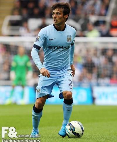 왼발하면 가장 먼저 생각나는 선수는? | 인스티즈