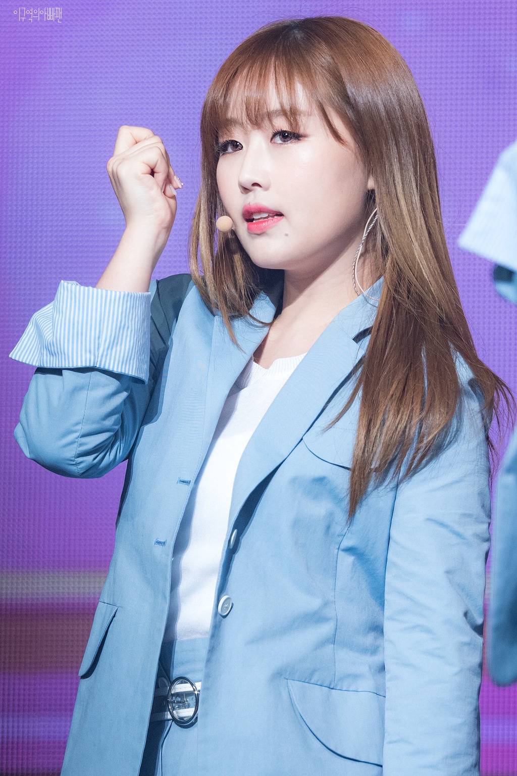 [러블리즈] 대한민국의 어웨이 레플이 도착해서 베이비소울 | 인스티즈