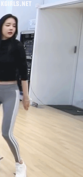 레깅스입고 1도없어 안무 연습하는 손나은.gif | 인스티즈