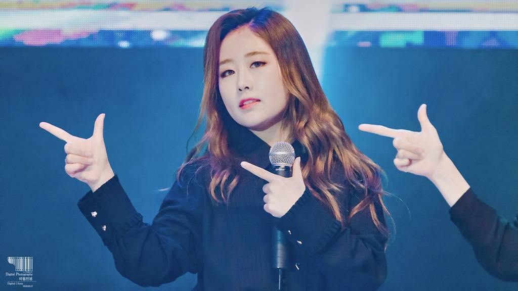 [러블리즈] 대한민국의 어웨이 레플이 도착해서 베이비소울 | 인스티즈