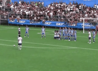 흔한 수비벽 허물기 ㅋㅋㅋㅋㅋㅋㅋㅋㅋ.gif | 인스티즈