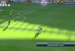 날아들어가는 카카.gif | 인스티즈