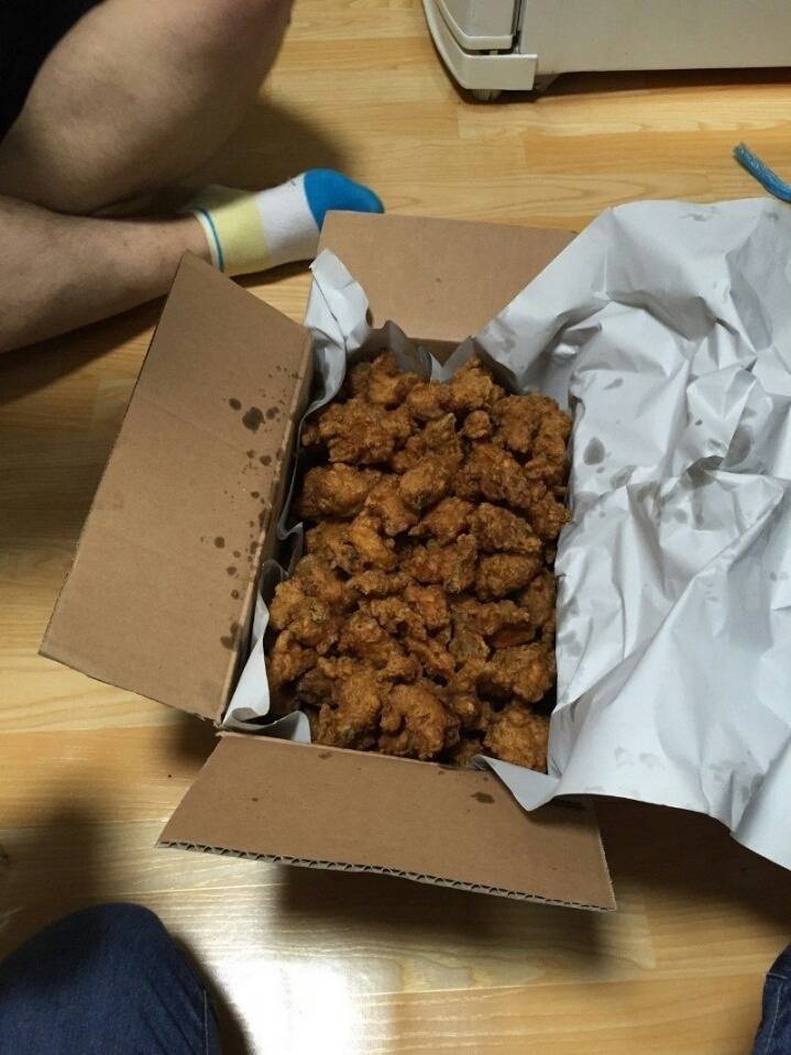 어느시골의 21000원 짜리 치킨 .jpg | 인스티즈