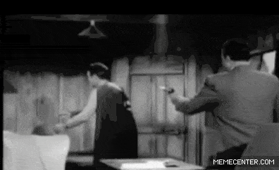 슈퍼맨도 무서워하는 총.gif | 인스티즈