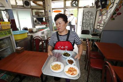 광주 예술인·민주인사 사랑방 '영흥식당' 역사 속으로 | 인스티즈