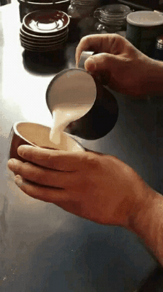 신기한 라떼아트.gif | 인스티즈