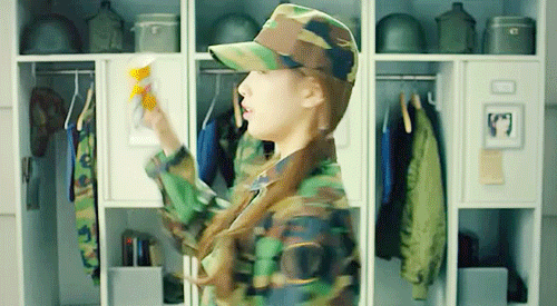 비타500 수지.gif | 인스티즈