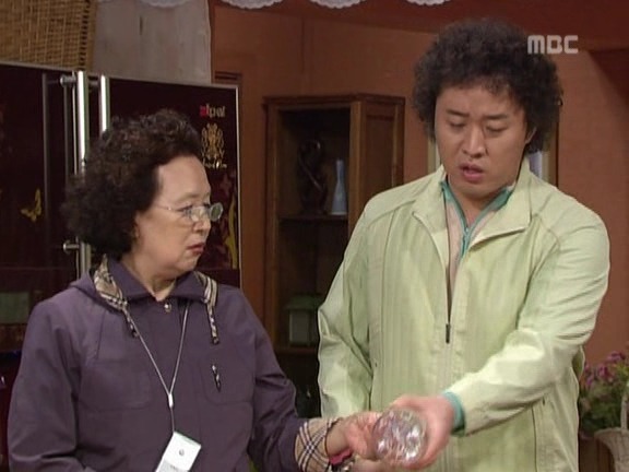 [거침없이하이킥] 순재 인감도장 들고 도주한 범이ㅋㅋㅋㅋㅋㅋㅋ.jpg | 인스티즈