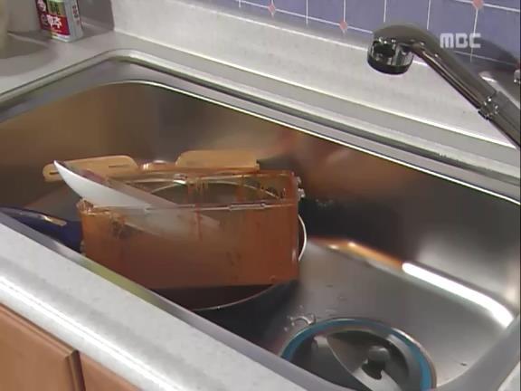 [거침없이하이킥] 장어 때문에 싸운 문희와 준하 ㅋㅋㅋㅋㅋ.jpg | 인스티즈