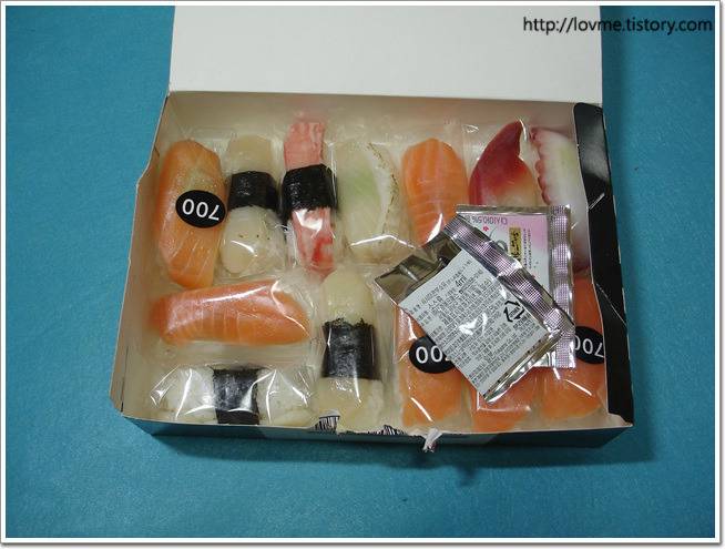 싸지만 호불호 엄청나게 갈리는 마트식품코너음식 | 인스티즈