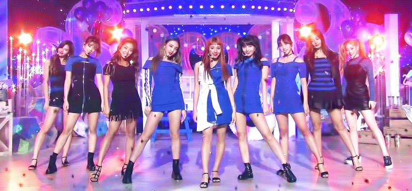 오프숄더입은 트와이스 미나.gif | 인스티즈